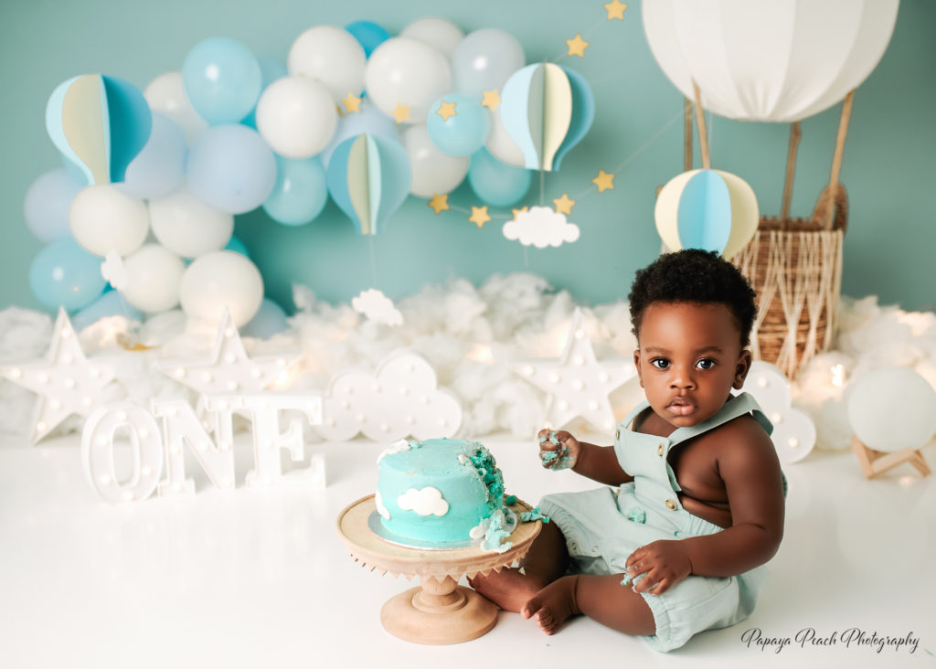 Cake smash session milton keynes