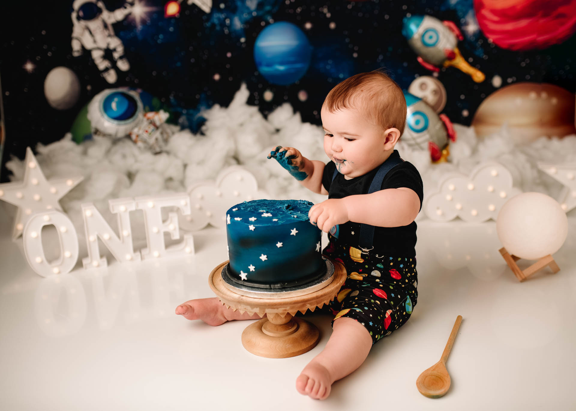 1stbirthdayphotoshootluton