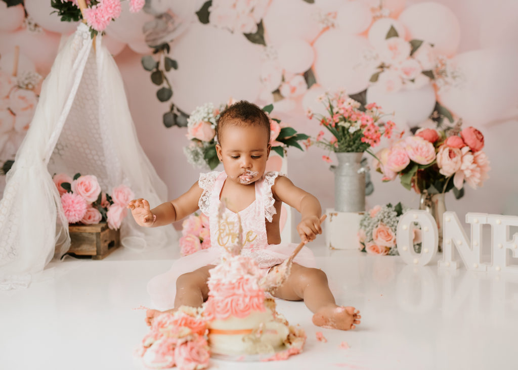 Cake smash session milton keynes
