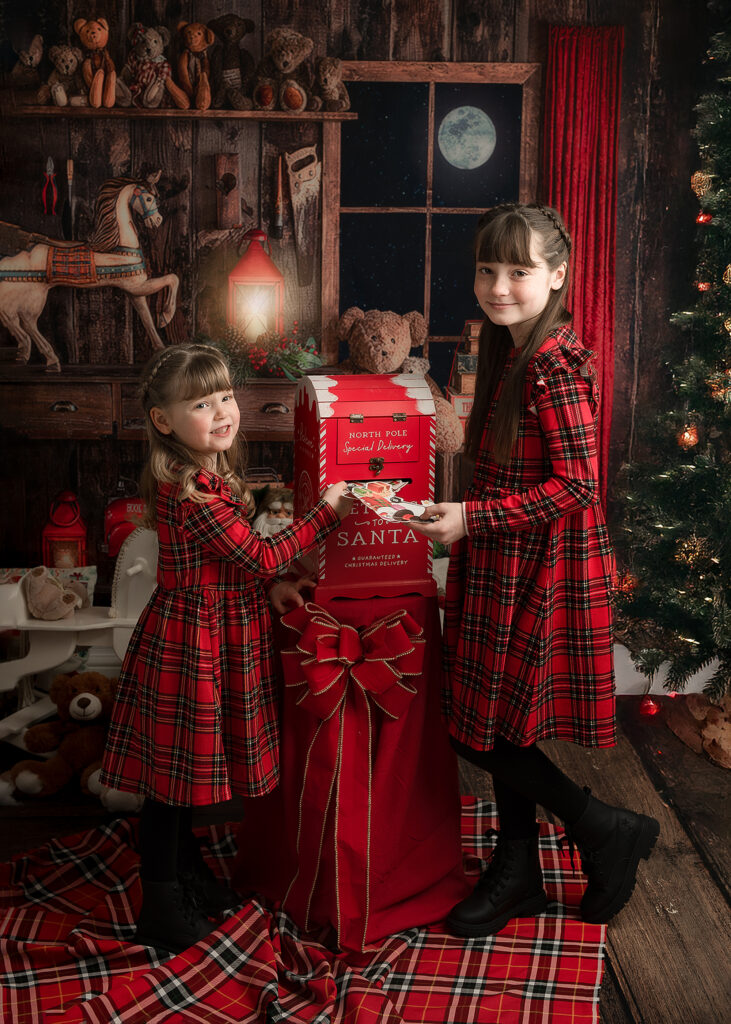 Christmas mini photoshoot Milton Keynes