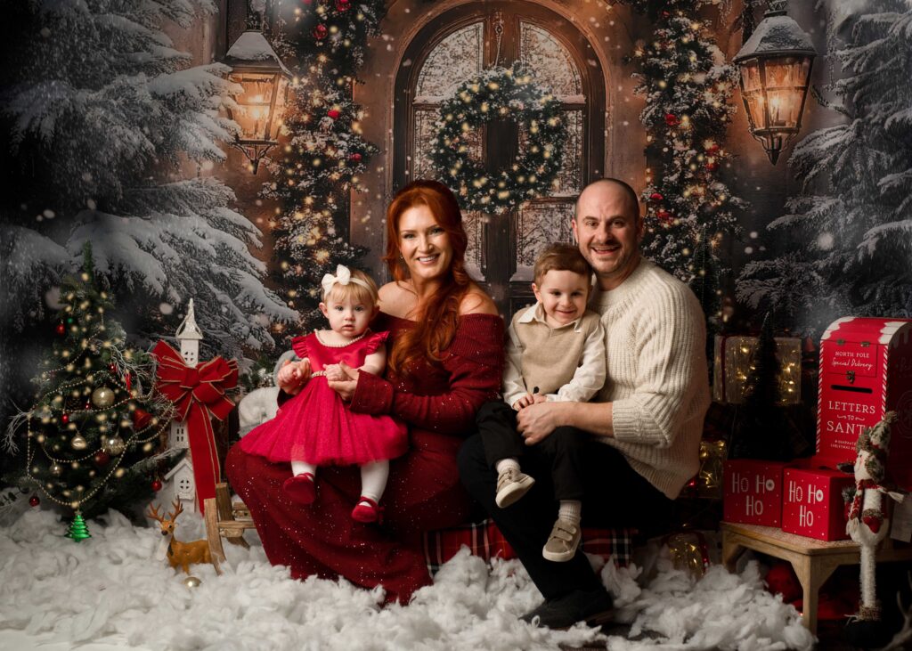 Christmas mini photoshoot Milton Keynes