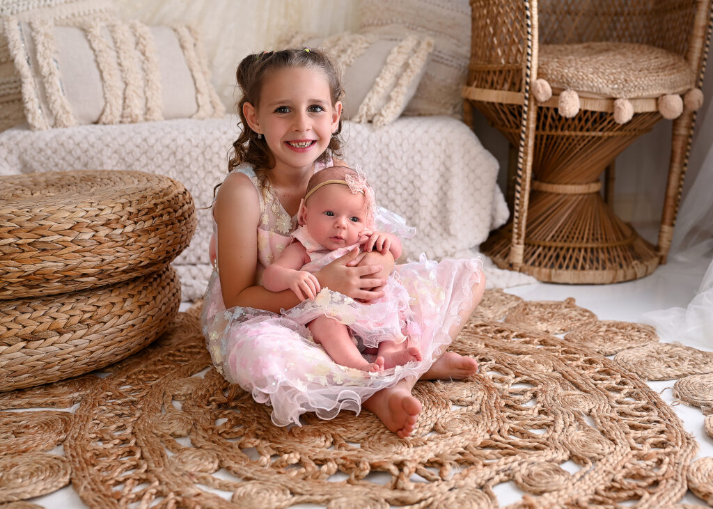 Newborn and sibling photoshoot