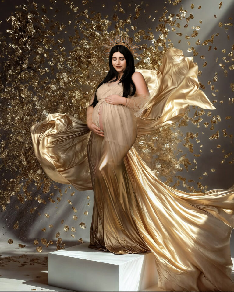 Maternity Photographer in Milton keynes