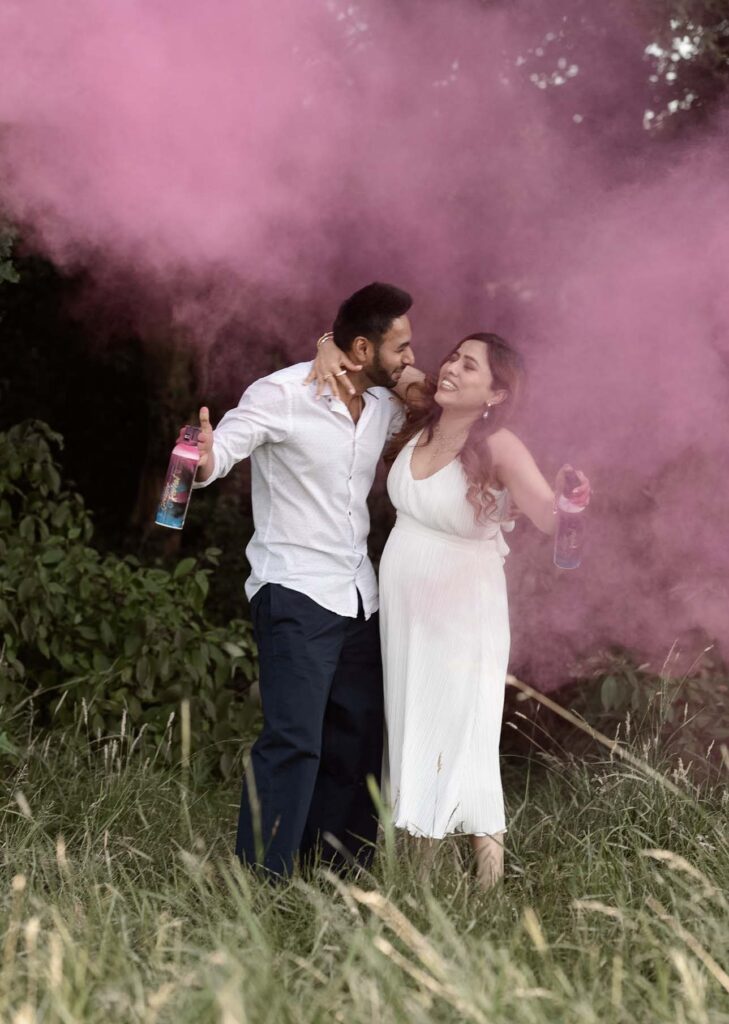 milton keynes gender reveal photoshoot