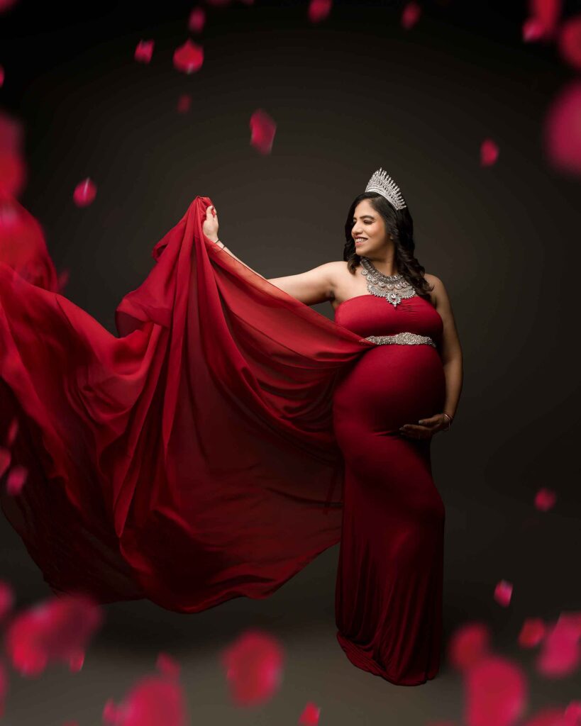 twin pregnancy photoshoot